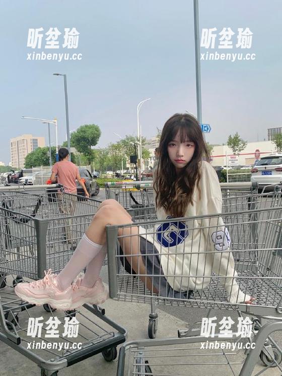 被51吃瓜官网的资源征服了！真想在这里待个一年半载～