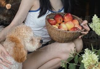 在线818，这个718.st里总是潜藏着无数小秘密，我很想知道背后大家都在说些什么。