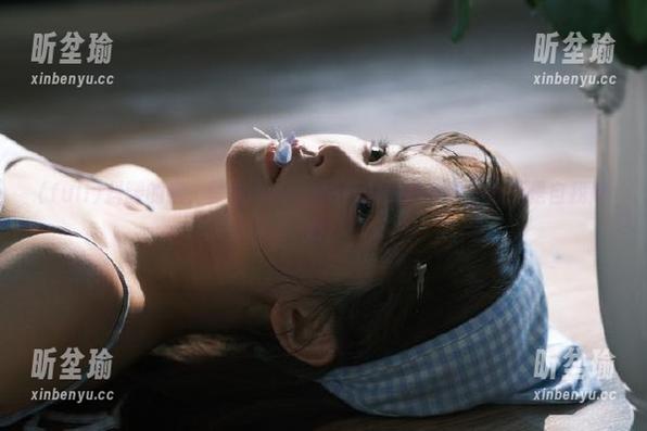 抖腿的我，登录www.69fuli到底是寻开心还是自找麻烦？