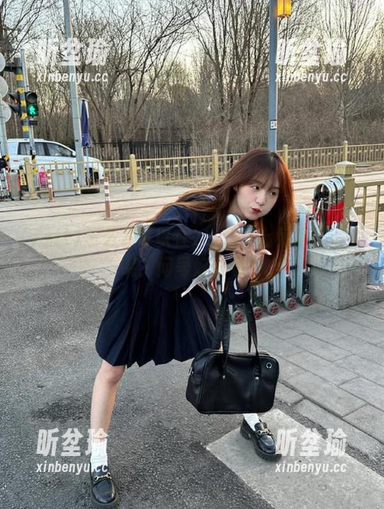 zztt 怎么才可以在zztt27上免费获得瓜呢?问号好奇卷!
