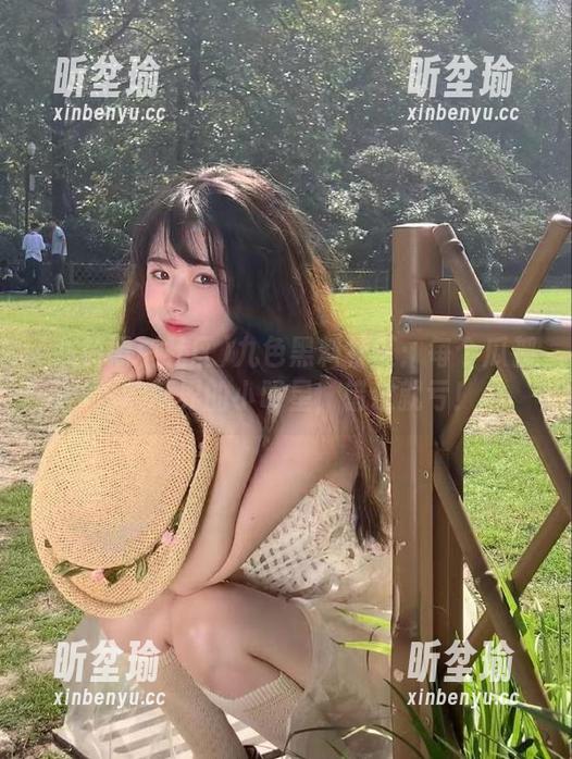 九色黑料社区：每个瓜都是收藏界的小明星，错过就亏！