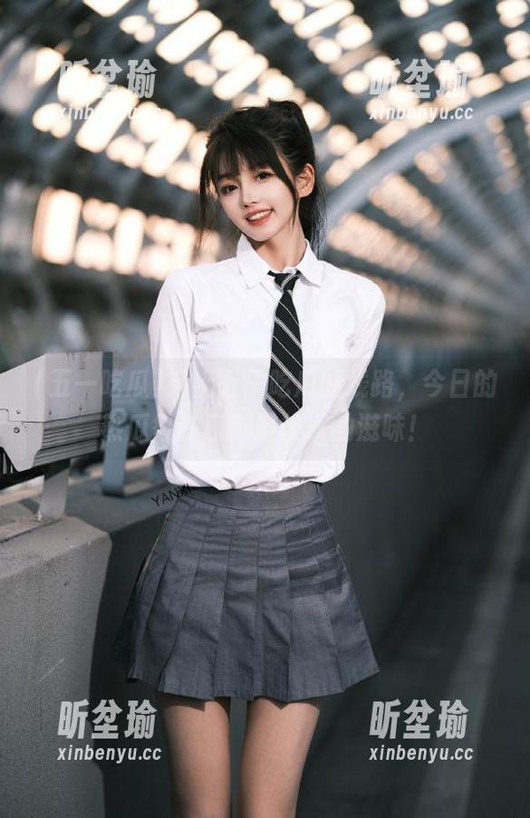 走上五一吃瓜的线路，今日的热瓜每一口都是快乐的滋味！