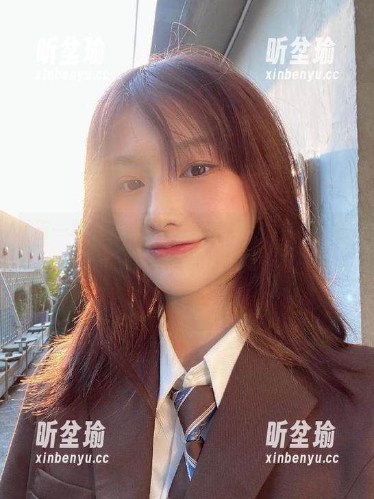 导航到五一吃瓜官网首页，跟着我，瓜好还得好吃！