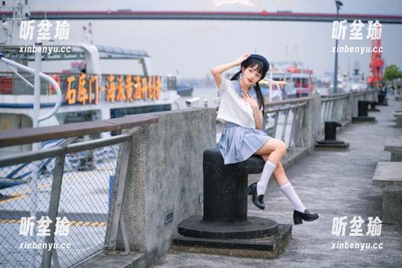 吃瓜17 链接里的吃瓜17cgcc:当下的热闻,真是百味杂陈,一口咬下去就停不下来!