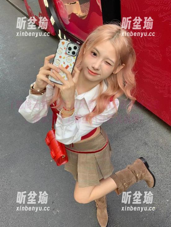 吃瓜天堂 在吃瓜天堂,网页更新得太快,根本追不上那些八卦时光机啊!