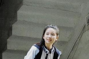 在朝阳的庇佑下，吃瓜网让你永不迷路，静静享受幸福的瓜味！
