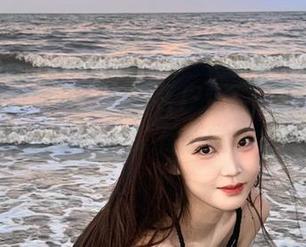 吃瓜网ios客户端：在线观看比边吃瓜边聊天更有感觉，绝了！