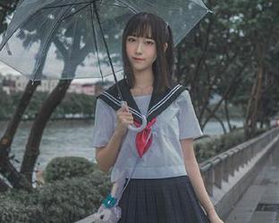 观看天天吃瓜网，我在想：也许，每个人心里都有一颗不怕事的瓜吧。