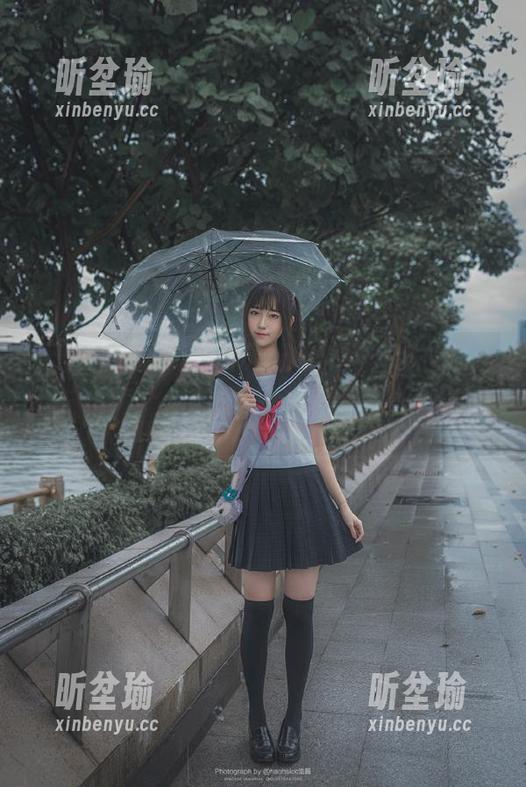 观看天天吃瓜网，我在想：也许，每个人心里都有一颗不怕事的瓜吧。
