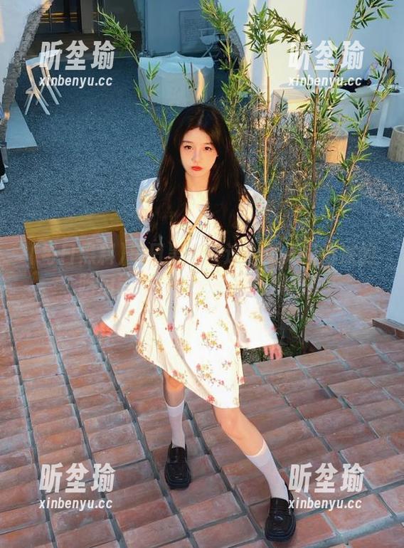 每日黑料 每日黑料:这个夏天最清凉的吃瓜线路,快来一起围观吧!