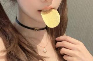 ios时刻！黑哥冲料小小鱼，你真的不想看看到底发生了什么？