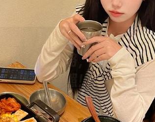 万篇长征黑料不打烊，反差小说一样，永不迷路，是我看剧的真实写照！