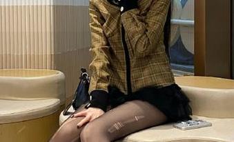 黑料不打烊app：在线观看其实也是给予，嘛，说好的热心网友呢？