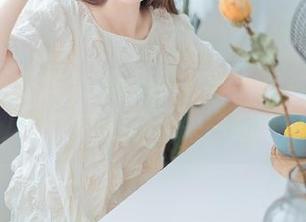 “黑料不打烊”直达你想看的八卦，我们等你来一起吃瓜哦