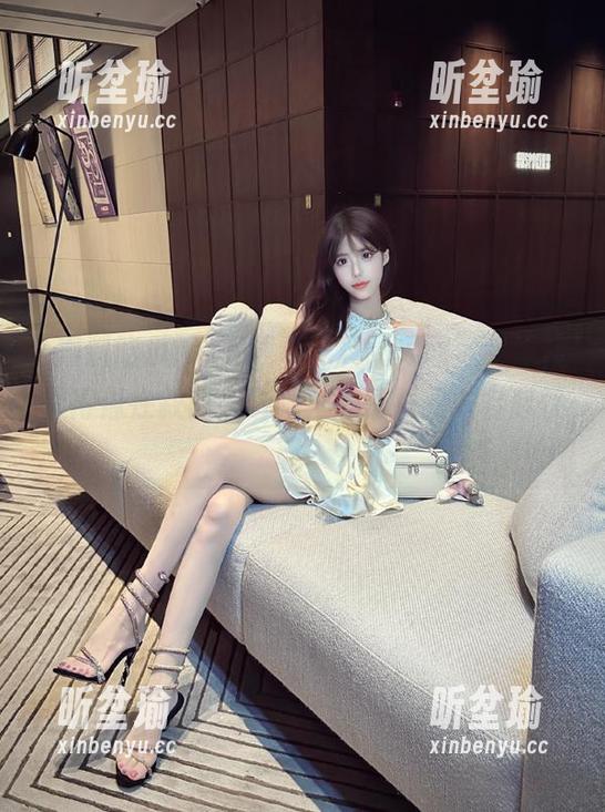 下载“黑料吃瓜网”，导航慢得像在叙旧，哈哈，心情跟着跌宕起伏耶！