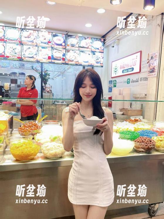 黑料正能量 下载“黑料正能量index”,让你成为朋友圈的八卦大师!