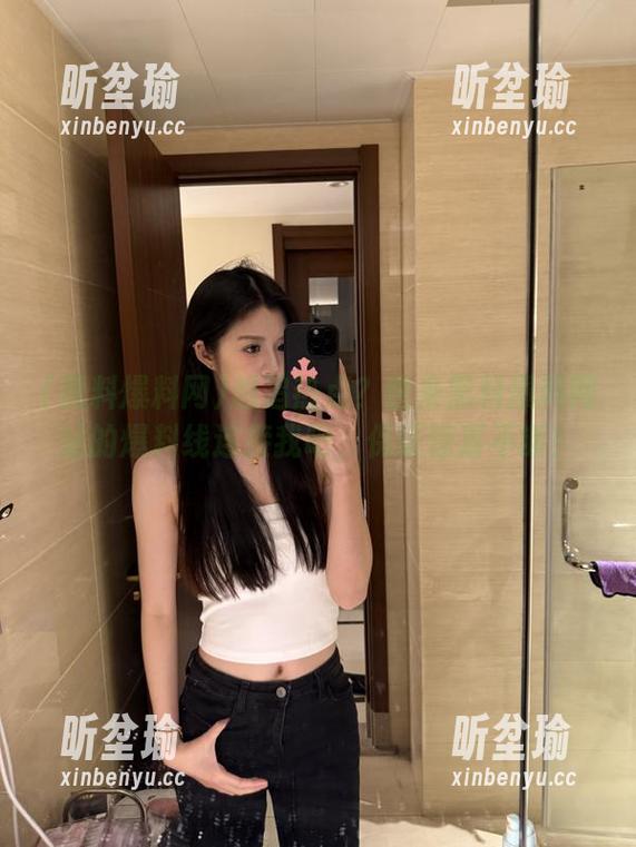 黑料爆料网 想追热点?快来黑料爆料网站的爆料线连接我吧,保证惊喜不断!