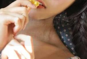 直击在线黑瓜吃料，周围是什么瓜友的神操作？